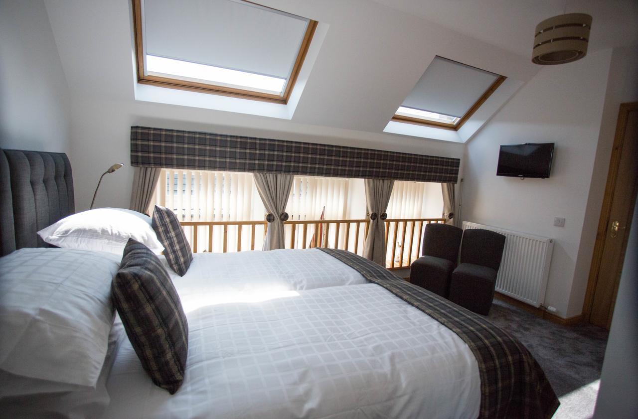 Bed and Breakfast By The Bay Cruden Bay Esterno foto