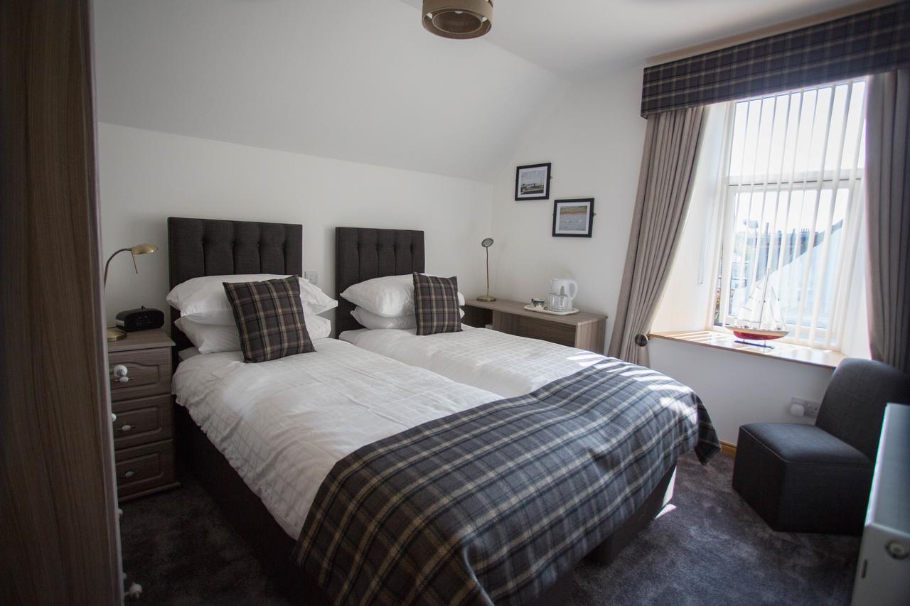 Bed and Breakfast By The Bay Cruden Bay Esterno foto